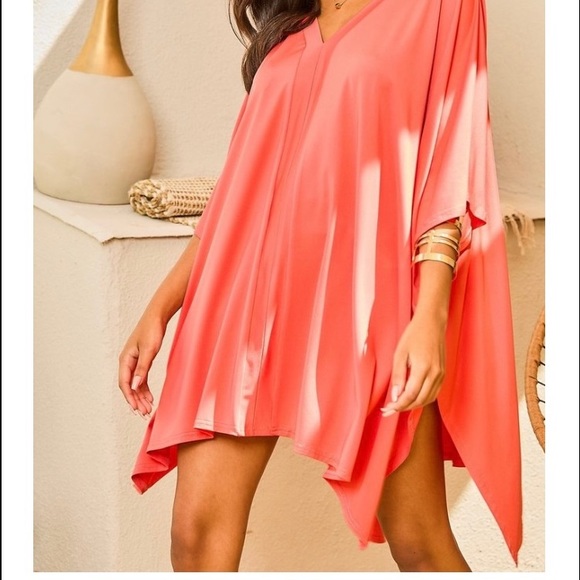 Poncho Top - Picture 2 of 4